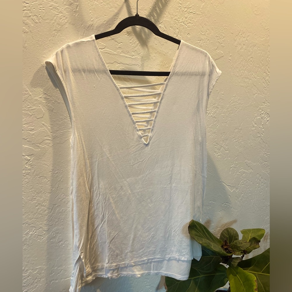 American eagle white shirt